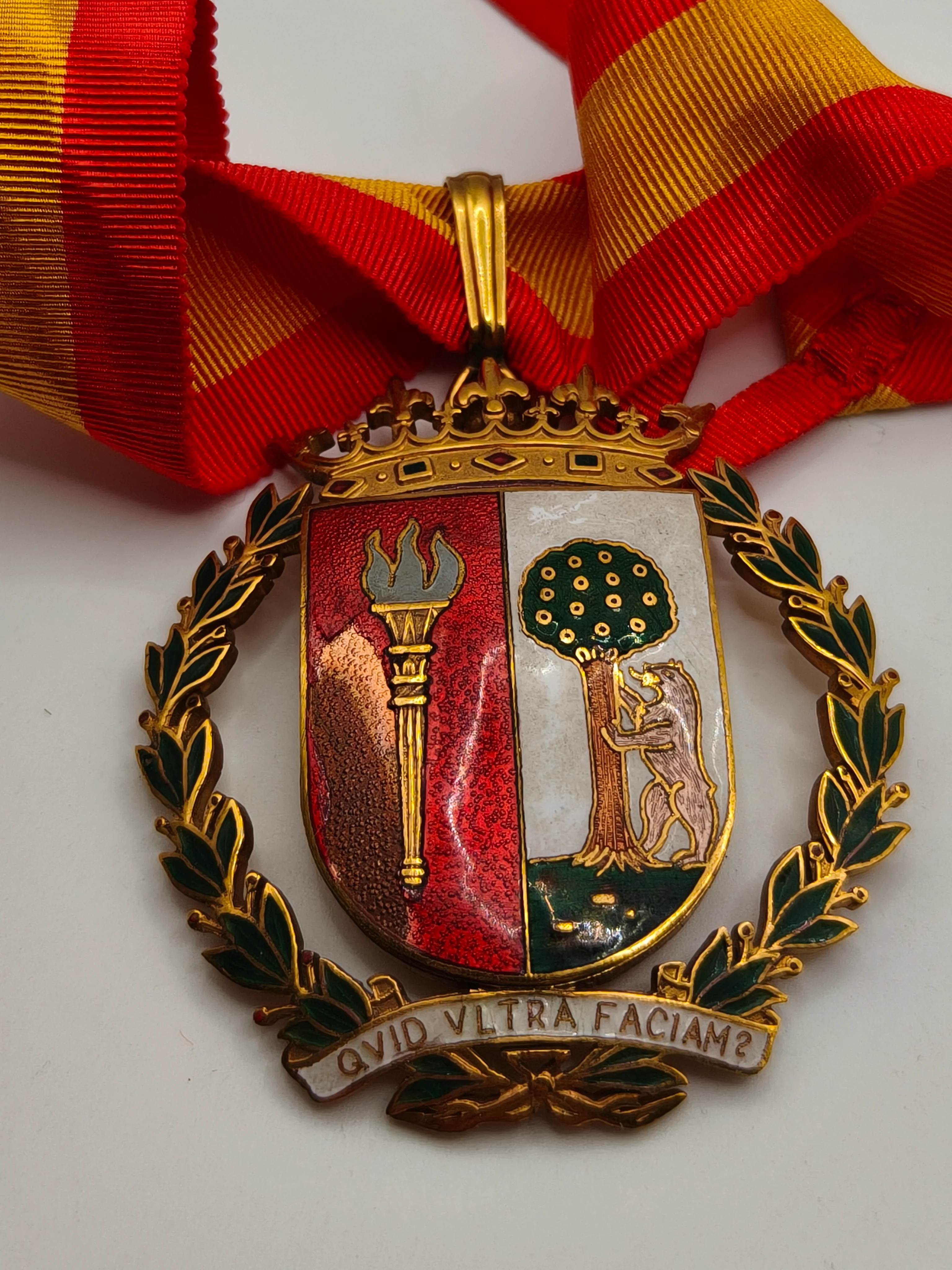 Medalla m��rito ayuntamiento de Madrid