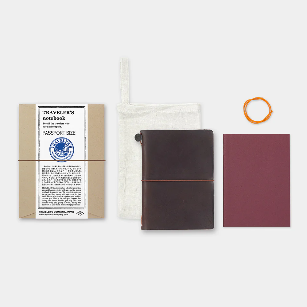 Traveler's Company - Traveler's Notebook - Passport Size -Brown