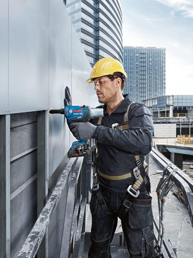 Bosch Professional 18V System Akku Nietpistole GRG 18V-16 C (Zugkraft max. 16.000 N, Hublänge 25mm, ohne Akku/ Ladegerät)