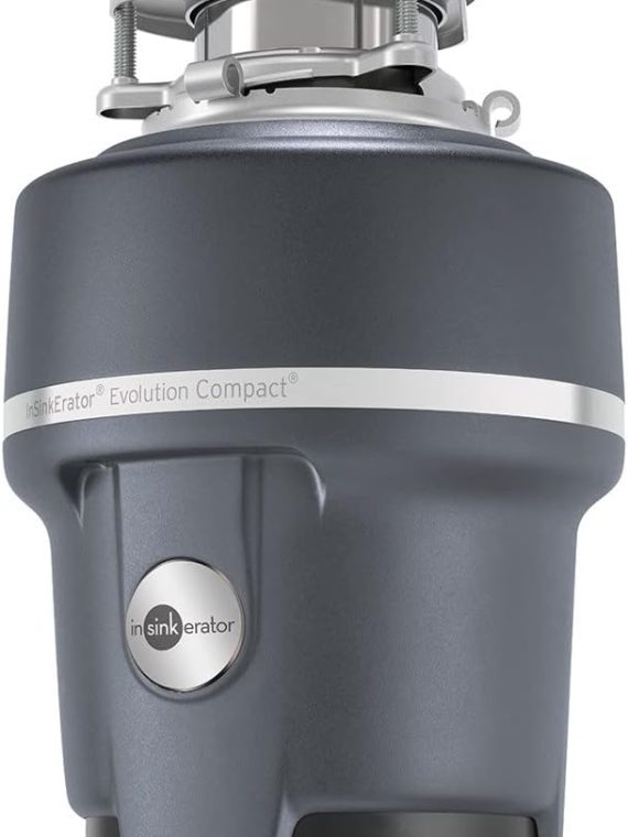 Professional Grade Pepper Grinder, Refillable Aluminum, Matte Black, Adjustable 10 Coarse Grind Settings &ndash; Black Pepper Mill