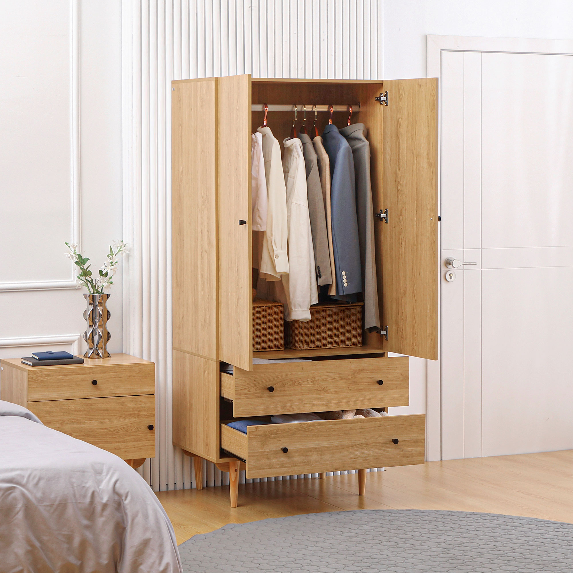 HOMCOM Kleiderschrank Garderobe mit 2 Türen, 2 Schubladen und Kleiderstange - 80 x 52 x 180 cm - Holzoptik