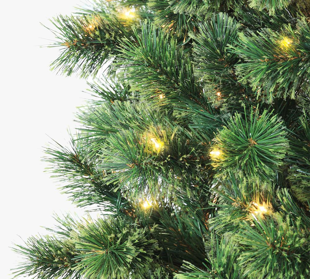 Lit Deluxe Cashmere Pine Faux Christmas Tree   tiaotiao