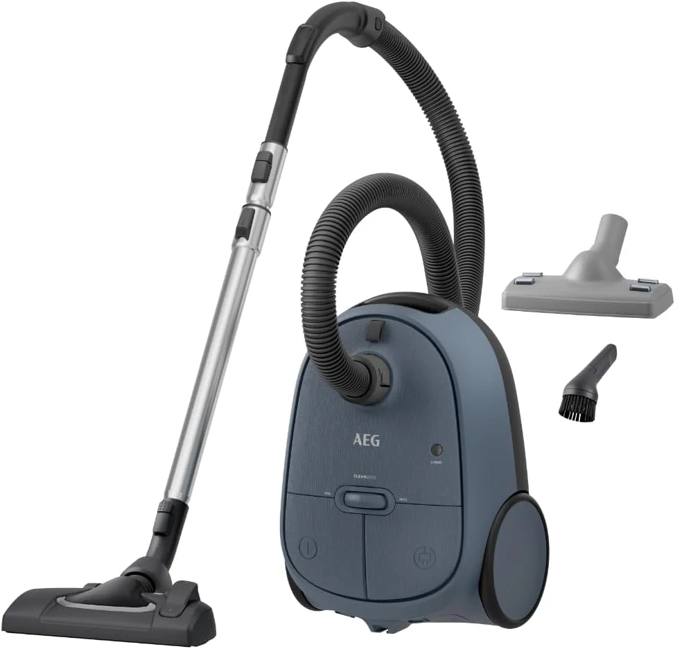 AEG CLEAN 6000 AB61C2DB stofzuiger met zak / hoge zuigkracht / incl. meubelmondstuk / 50% gerecycled plastic / ideaal voor huisdiereigenaren / reiniging van bekleding / 12 m snoer / 750 W / Blauw
