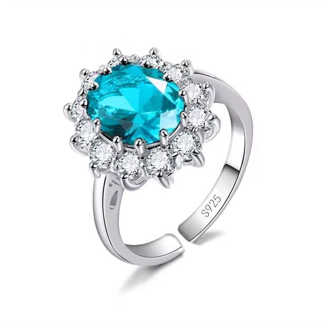 Elegant Sky Blue Floral Ring �C Cubic Zirconia Crystal