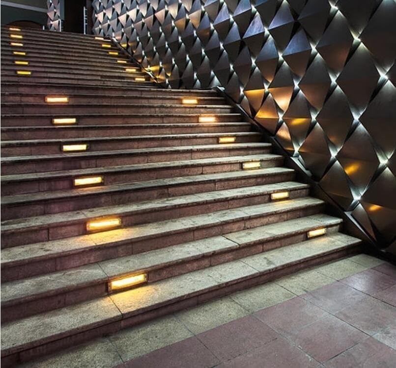 THEGA LED-Landschaftsleuchten, AC 220V Edelstahlplatte, Lange Streifen, Ultradünne Wandleuchten, IP67 Wasserdichter Außeneinbaustrahler, Dekorative Beleuchtung, Bodenleuchte(Yellow,48W)