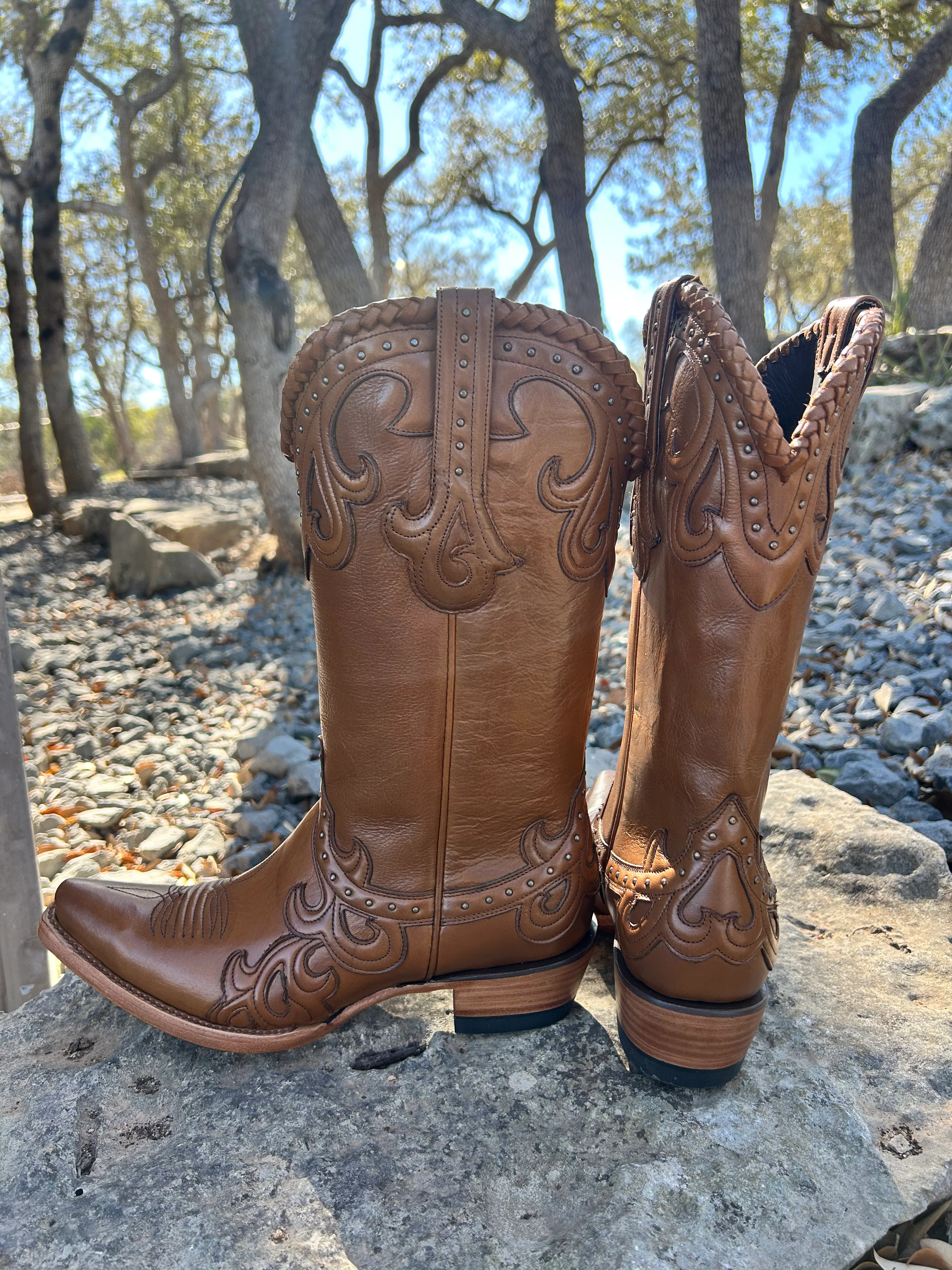 Tan Jersey Cowhide - Pointed Toe