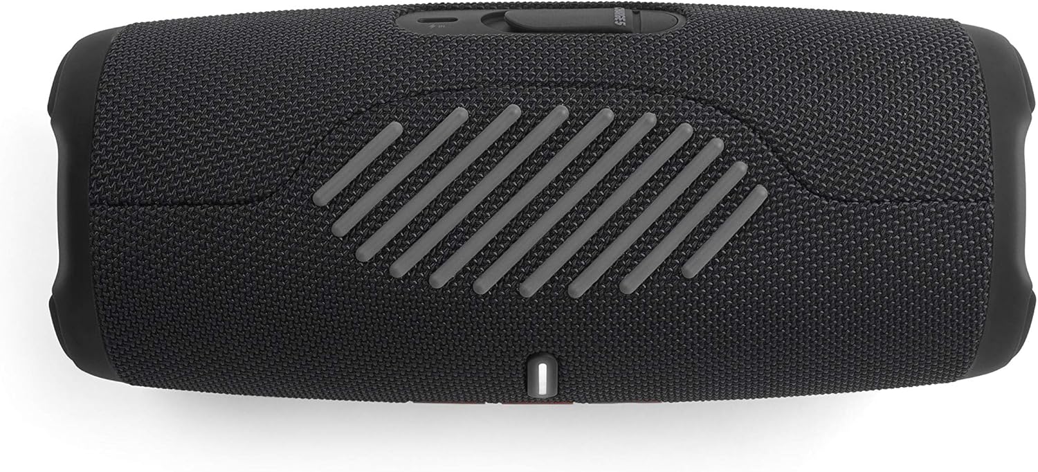 JBL Charge 5 Bluetooth-Lautsprecher in Schwarz �C Wasserfeste, portable Boombox mit integrierter Powerbank �C Eine Akku-Ladung f��r bis zu 20 Stunden kabellosen Musikgenuss
