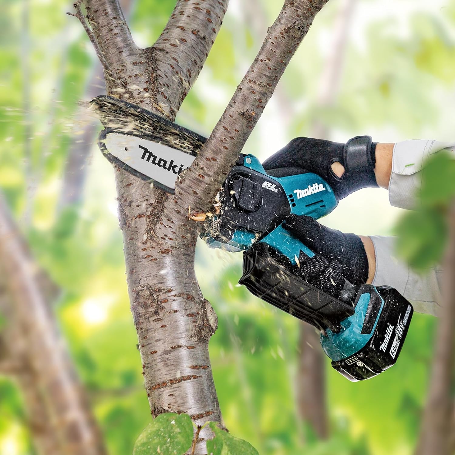 Makita DUC150Z Astsäge, 18 V, Li-Ion, LXT-Akku, bürstenlos, 150 mm, Akku und Ladegerät nicht im Lieferumfang enthalten