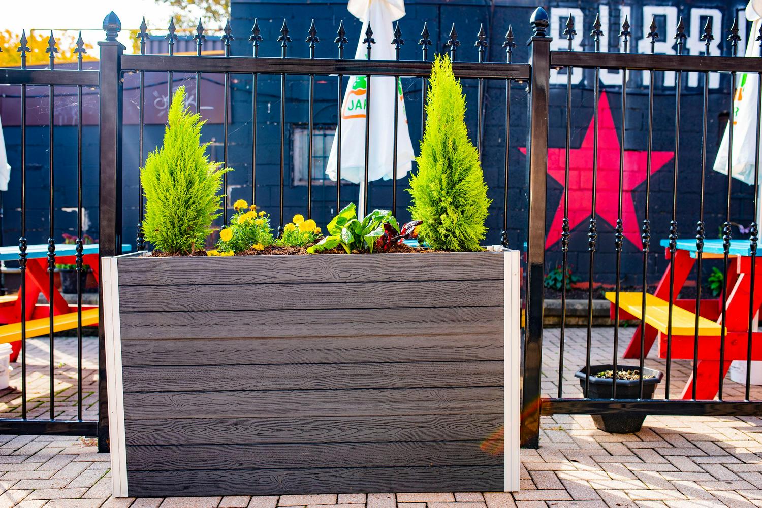 Vita Urbana Vinyl Large Parklette Planter, Slate Gray, 59&prime;&prime;x16&prime;&prime;x33&prime;&prime;