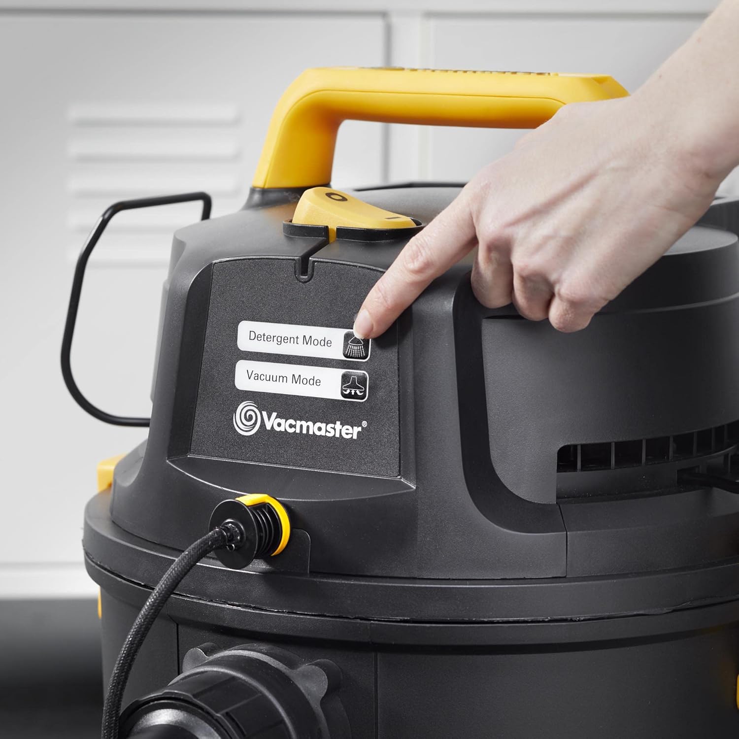 Vacmaster VK1323PFR 1300W 23L 3-in-1 Aspirapolvere Aspira, Lava & Asciuga, Pulisce Pavimenti & Tappeti,Aspirapolvere a bidone e a traino