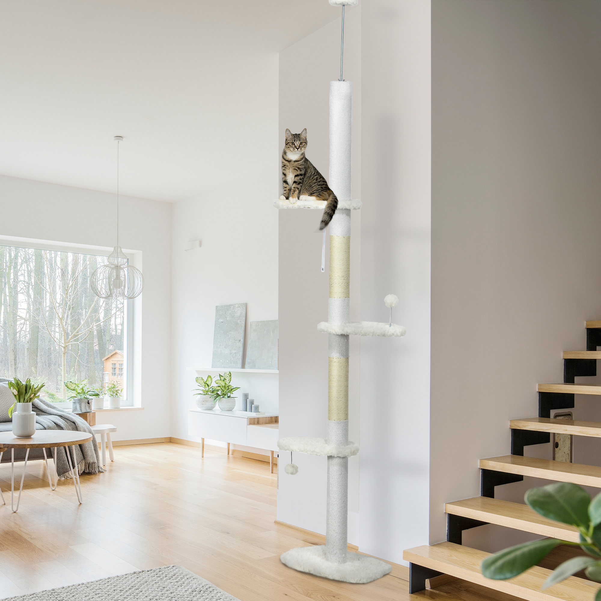 PawHut Deckenhoher Kratzbaum, variable Höhe 2,25-2,55 m, Sitzplattformen, Kippschutz, Spielbälle, weiß
