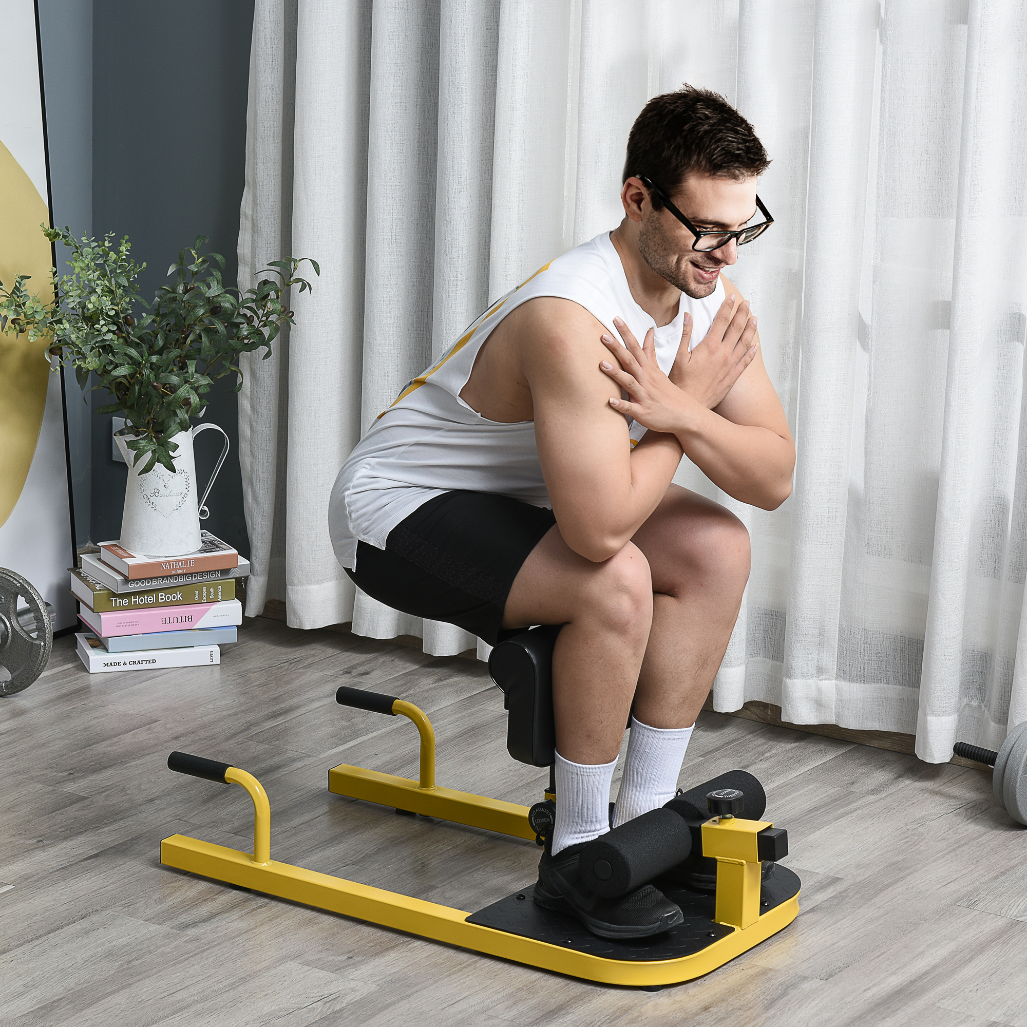HOMCOM Sissy Squat Kniebeugentrainer Beintrainer Bauch-Gesäß-Trainer 3 in 1 Trainer verstellbar bis 120 kg Stahl Gelb+Schwarz 50 x 97 x (44,5–56,5) cm