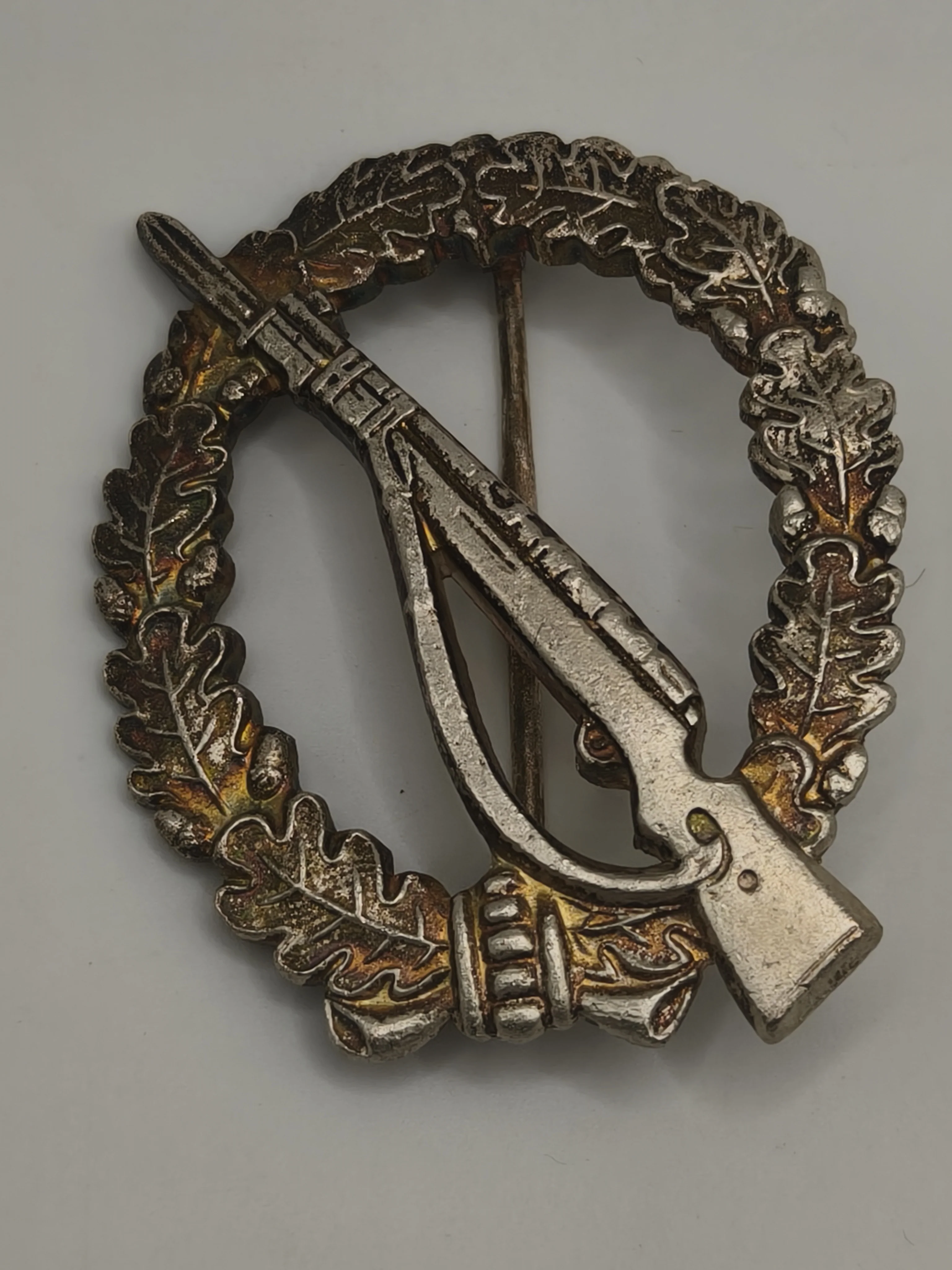 Infantry Badge III reich, 1958 model. Germany