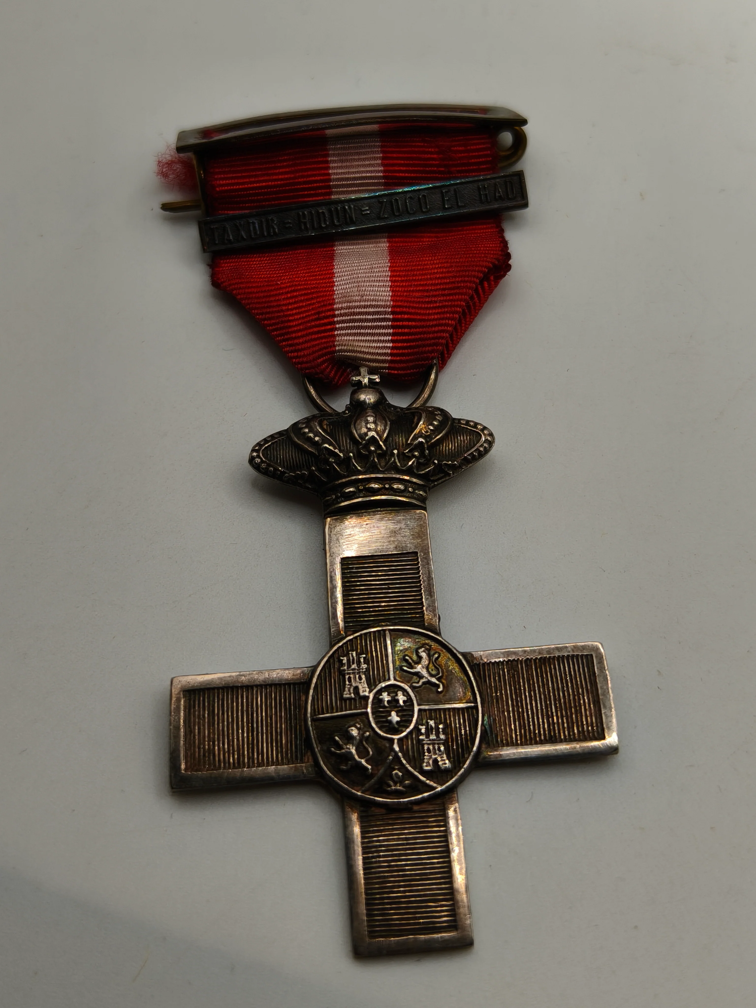 Medalla cruz roja m��rito militar. Categor��a tropa. Accion Zoco el had