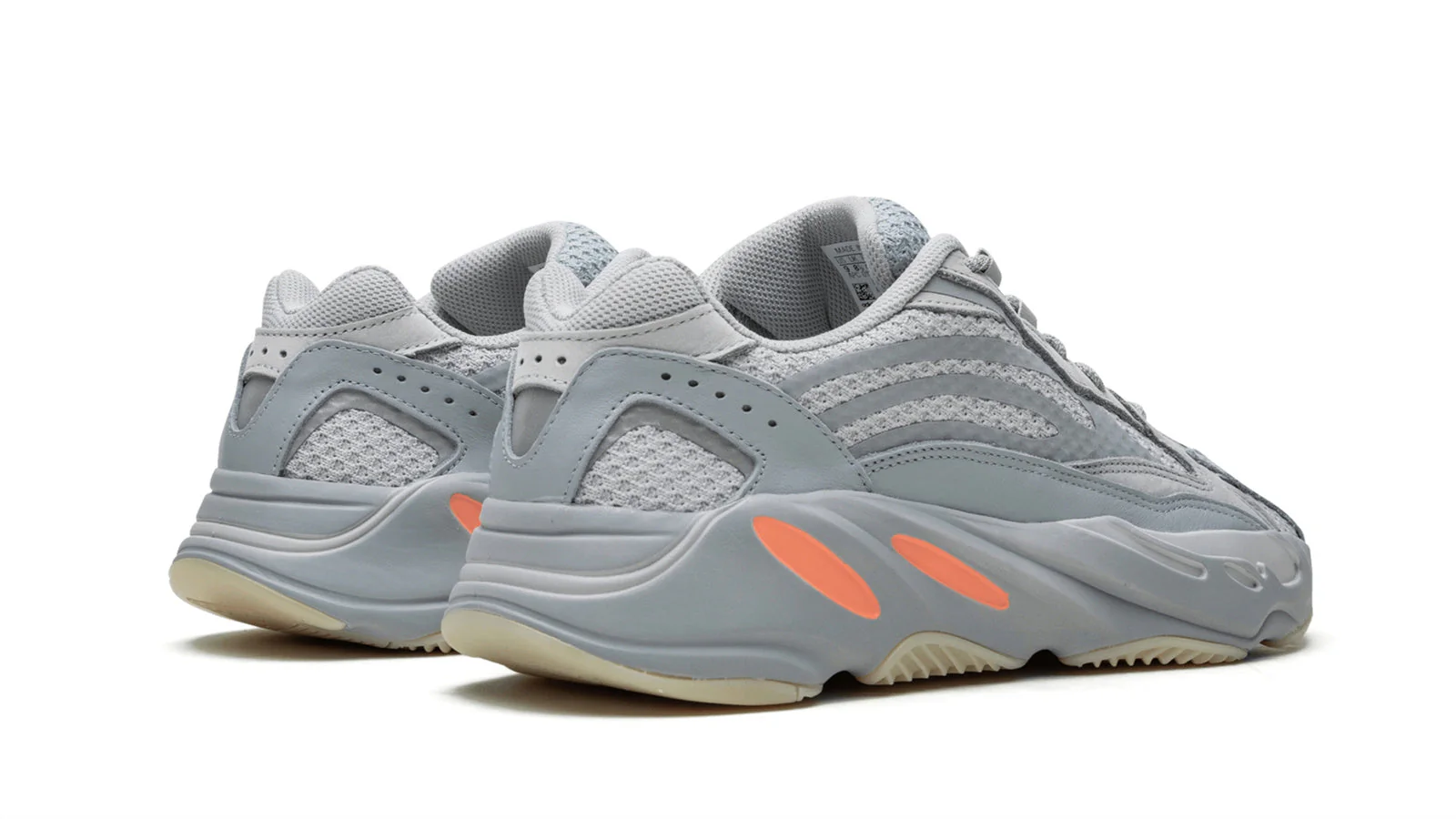 YEEZY BOOST 700 