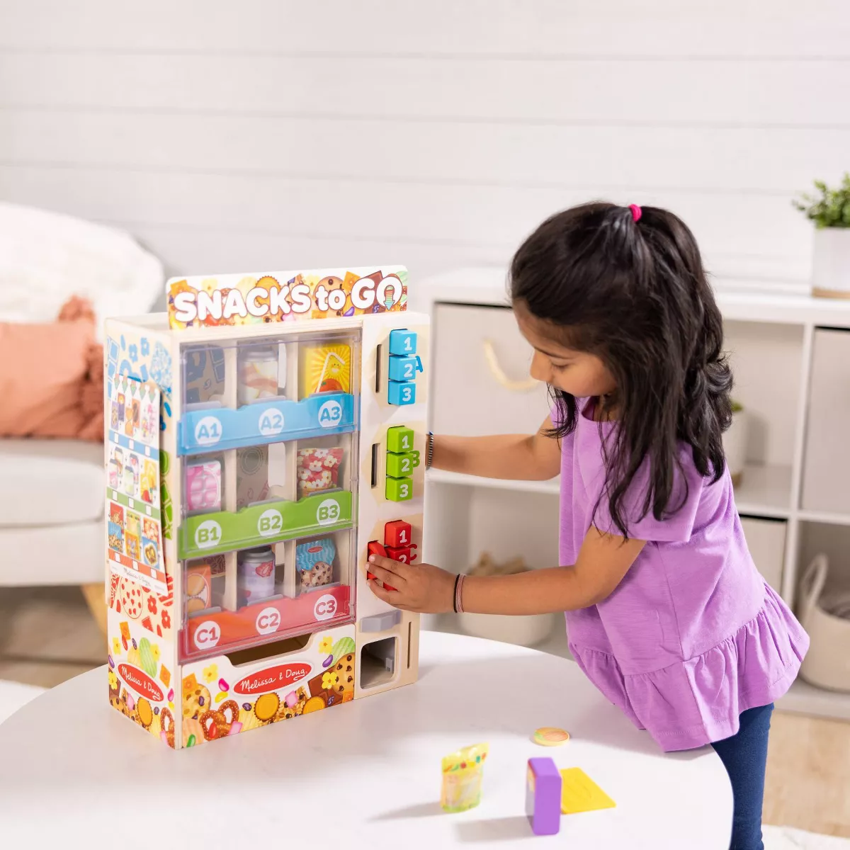 Melissa & Doug Wooden Vending Machine Play Set, 17-Piece Interactive Toy for Ages 3-6