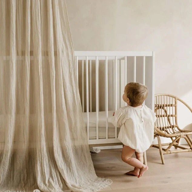 2025 Quax Babybed Flow Collectie �C Wit & Beukenhout | Verstelbaar in 3 hoogtes | FSC-gecertificeerd