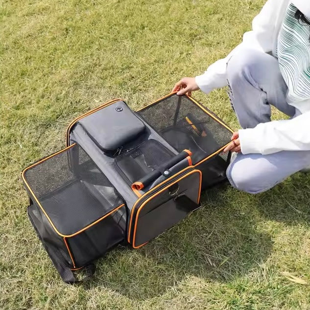 Expandable Pet Carrier Bag �C Breathable Mesh, Foldable & Lightweight