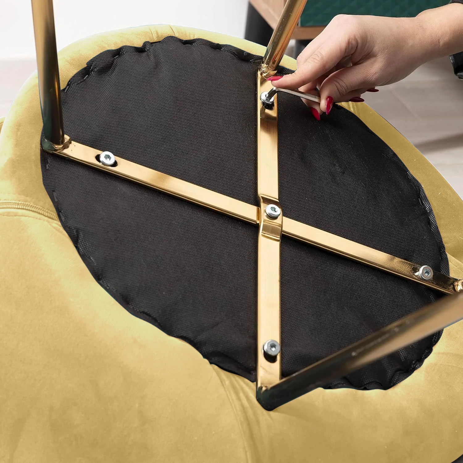 Poltroncina London Sabbia Velvet