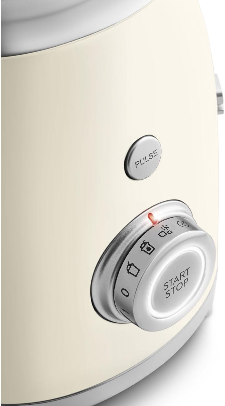 Smeg, BLF03CREU, 1,5 l Standmixer, 4 -Geschwindigkeitsstufen, 4 Automikprogramme, Abnehmbare Doppelklinge, Deckelöffnung transparent mit Dosierkappe, rutschfest, 800W, Creme