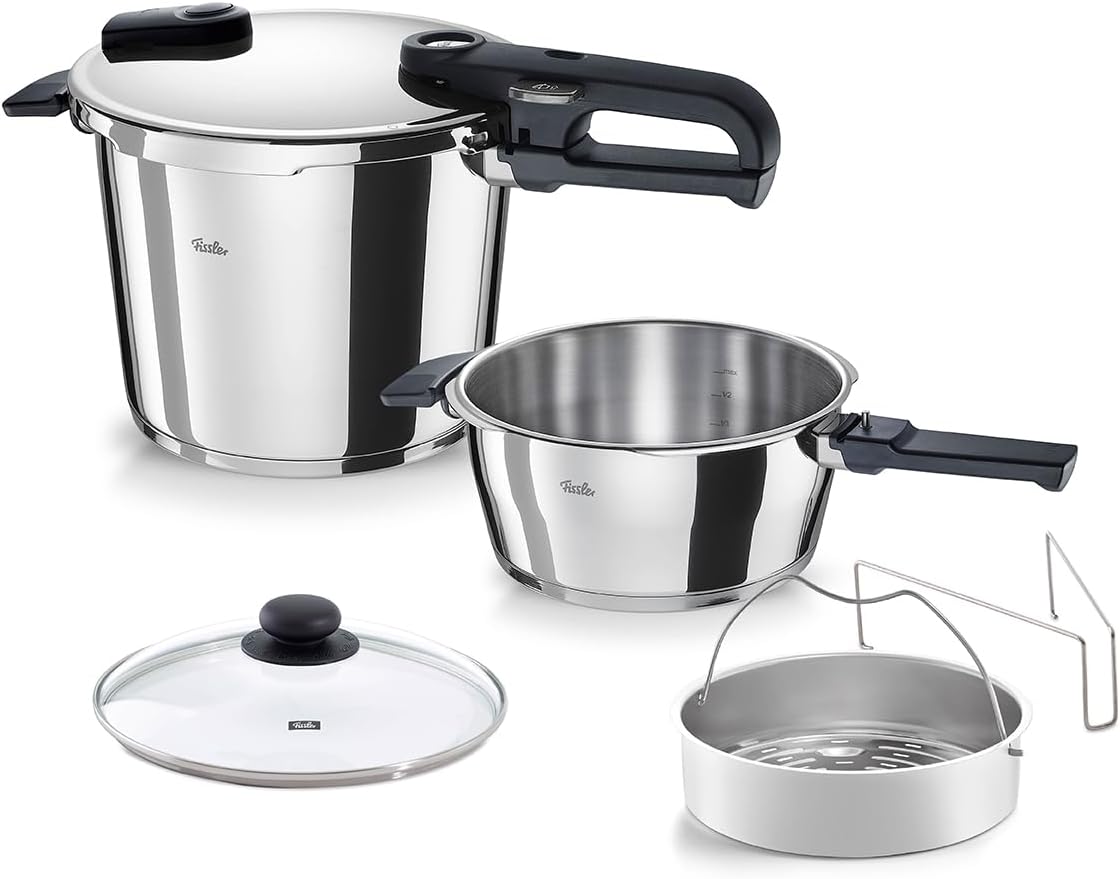 Fissler Vitaquick Edition/Schnellkochtopf-Set 6-teilg (2 Schnellkochtöpfe Ø 22 cm 3,5 L & 6 L) inkl. Metalldeckel, Glasdeckel, Einsatz, Induktion – Made IN GERMAMY