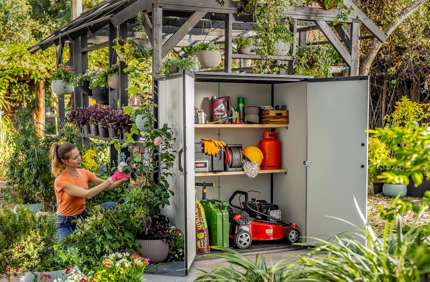Keterbox Premier Tall, 1400l Fassungsvermögen, Außenmaße (BxHxT): 140 x 170 x 73,6 cm, wasserdicht, wetterfest