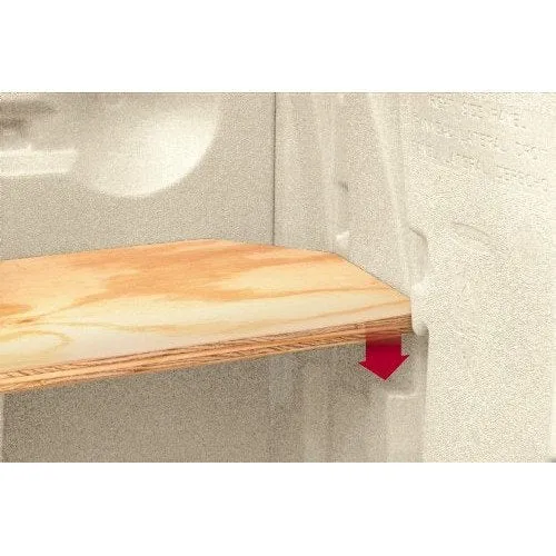 Armadio verticale da esterno in resina Rubbermaid, resistente alle intemperie.
