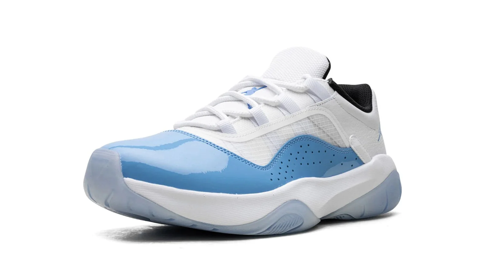 Air Jordan 11 CMFT Low 