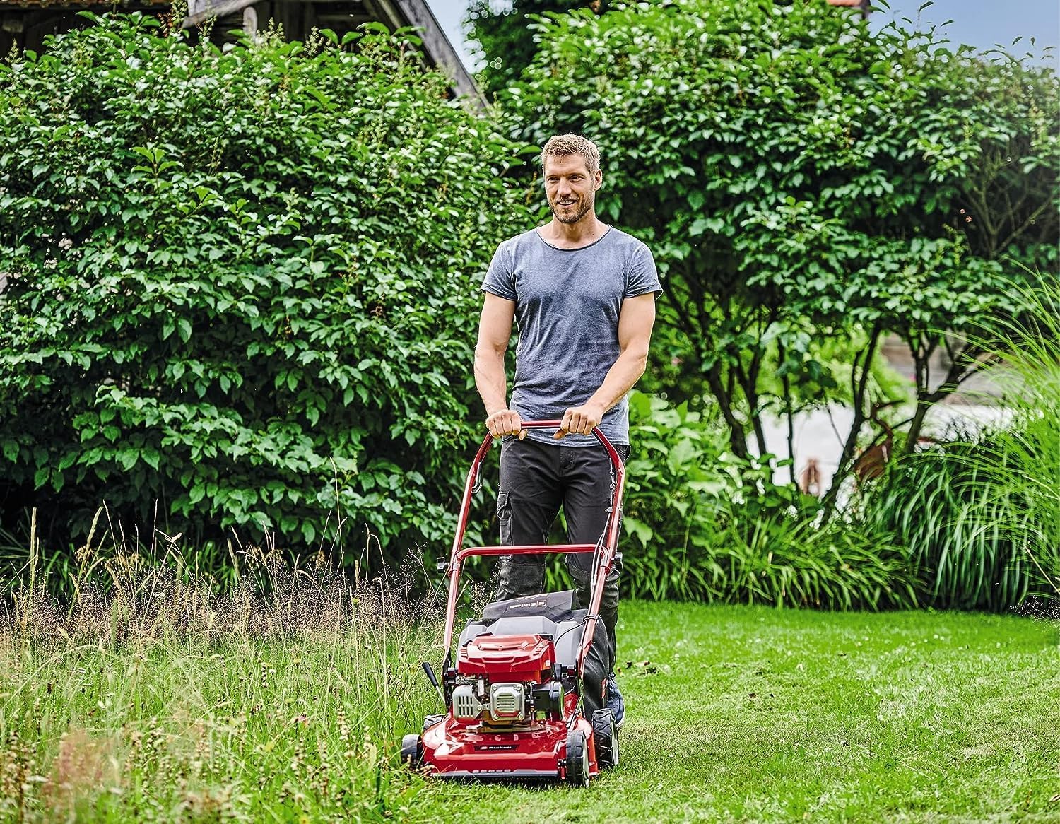 Einhell Benzine grasmaaier GC-PM 46/5 S (2 kW, tot 1.400 m2, 1 cilinder, 4-taktmotor, uitschakelbare achterwielaandrijving, 9-traps centrale maaihoogteverstelling 25-80 mm)