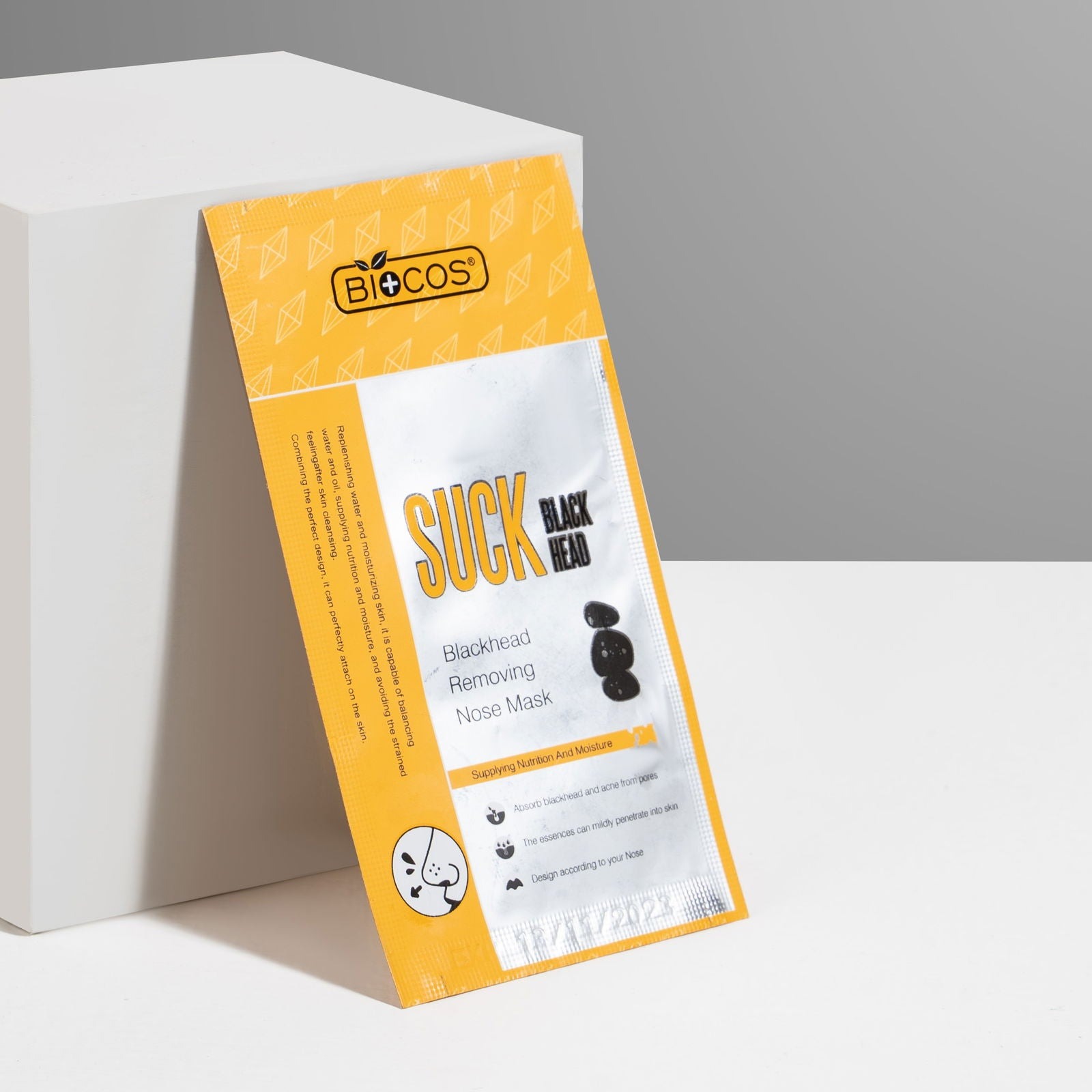 Biocos Suck Blackhead Nose Mask