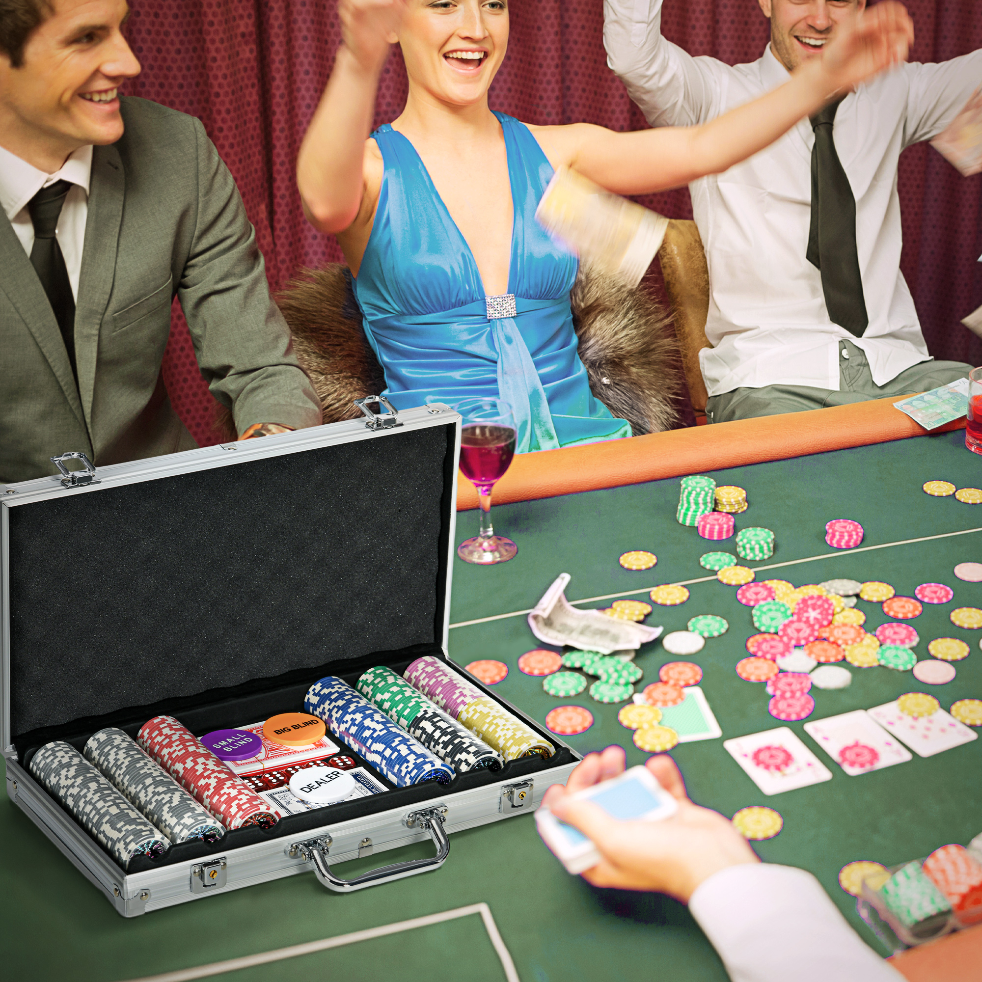 SPORTNOW Casinozubehör und Chips Pokerset mit Chips Pokerchip-Koffer, inkl. Unterlage, Set mit 300 Chips, 2 Kartenspielen, 5 Würfeln