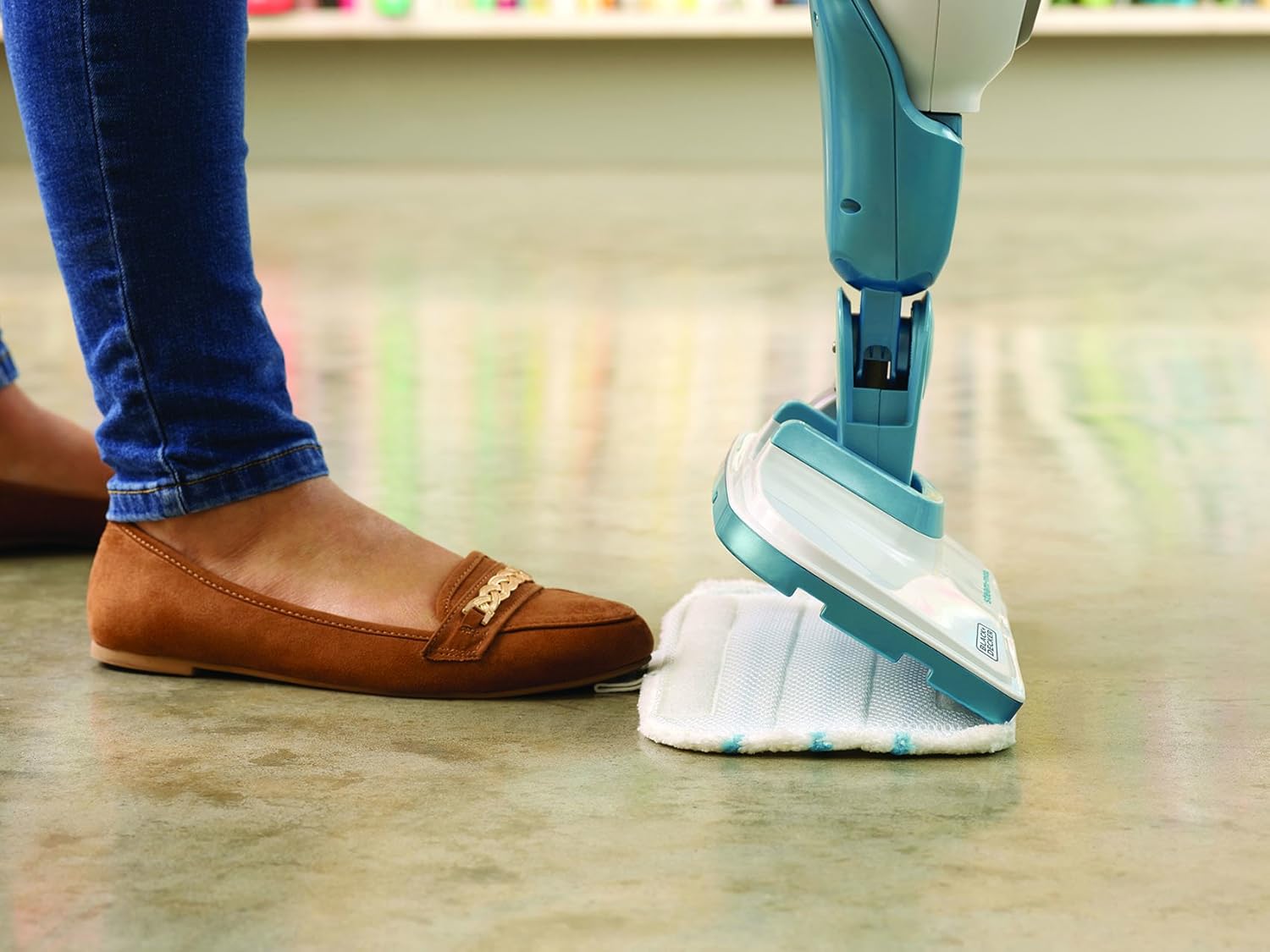 Black+Decker 15-in-1 Dampfbesen Steam-mop (mit Steamitt Dampfhandschuh zur Oberflchenreinigung, AutoSelect für richtige Menge Dampf, 180° drehbarer Reinigungsfu, inkl. 15-tlg Zubehr)