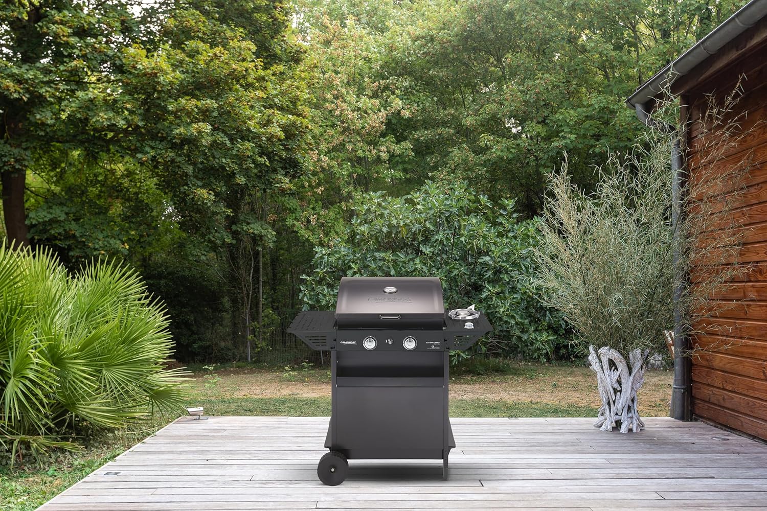 Campingaz Xpert 200 LS Plus Rocky Gas BBQ in Lava Stone, BBQ Cart with 2 Burners and 1 Lat Burner, Cover + Thermometer, Folding Side Shelf, Pot. 8,200 kW + 2.1 kW Lat Burner