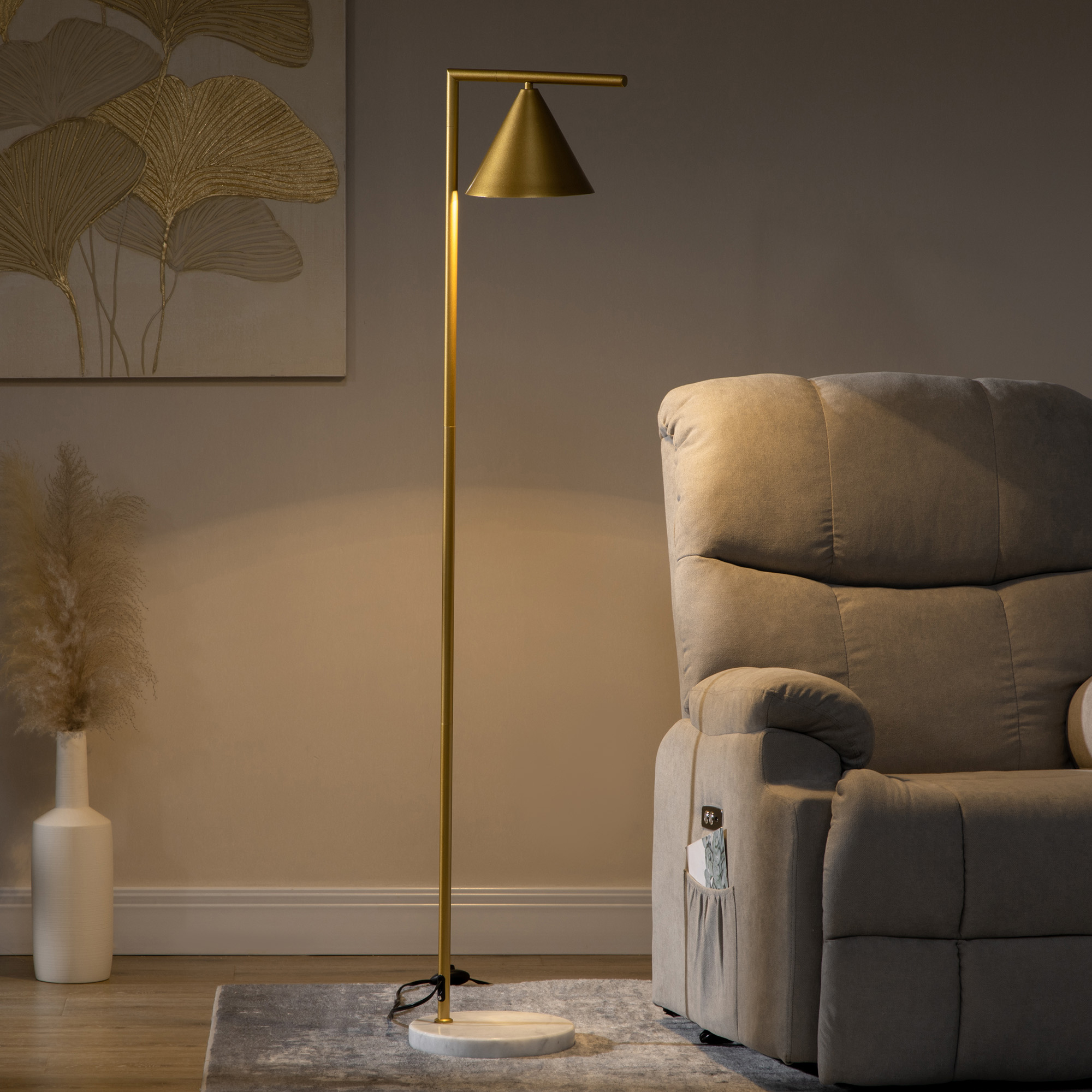 HOMCOM Stehlampe für das Wohnzimmer aus Stahl mit verstellbarem kegelförmigem Lampenschirm auf Marmorsockel 40W 35 x 26 x 153 cm gold