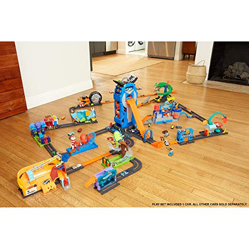Hot Wheels Torre Garage Enorme Playset per Macchinine con Pista da Corsa a 2 Corsie, Include Veicolo e Rampa di Lancio, per Bambini 5   Anni, FTB68, Imballaggio Standard : Giochi e giocattoli
