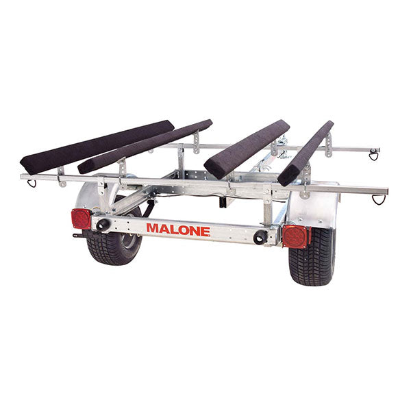 Kit rimorchio per kayak Malone LowMax 2, capacità 274 kg, acciaio zincato, luci a LED, pneumatici con velocità nominale di 112 km/h.