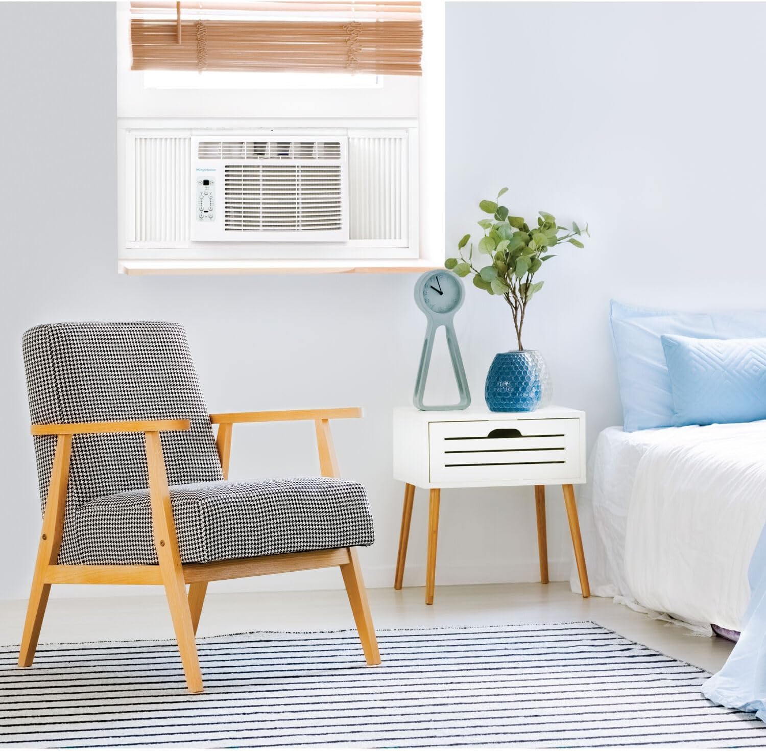 Keystone 8,000 BTU Window Air Conditioner with 3,500 BTU Supplemental Heating, 115V, Window AC Unit with Supplemental Heat for Bedroom, Living Room, Small-Medium Rooms up to 350 Sq.Ft.