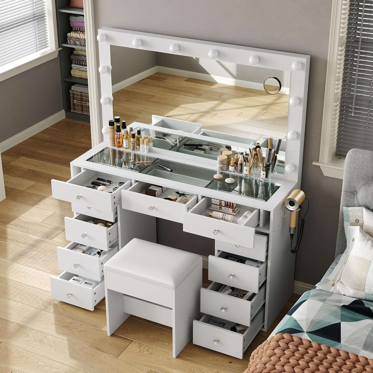 Dressing Table with Mirror and 12 LED Lights, Vanity with 11 Drawers, Sockets and USB Ports, Stool Included, 3 Adjustable Lighting Modes, White