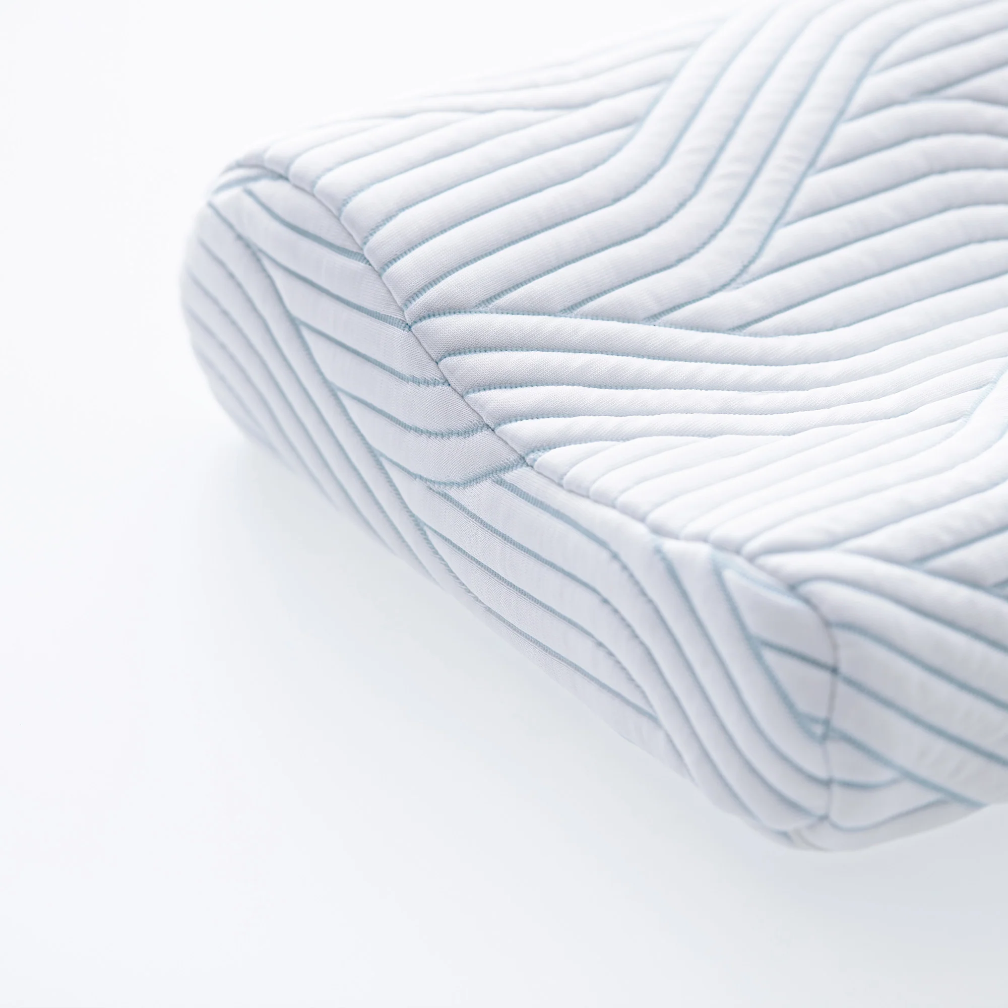 Cuscino TEMPUR Shape Queen – Ergonomico per collo e spalle – Per chi dorme sulla schiena e sul fianco – 61 x 31 cm – Federa SmartCool lavabile