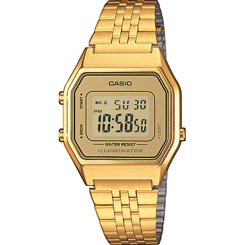 Casio vintage LA680WEGA-9ER medio