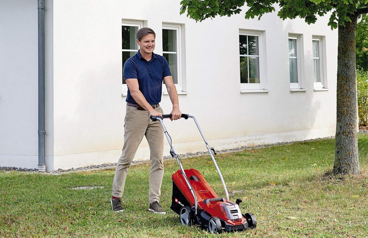 Einhell Akku-Rasenmher GE-CM 18/33 Li-Solo Power X-Change (18 V, 33 cm Schnittbreite, bis 200 m, Brushless, 30L Grasfangkorb, 25-65 mm Schnitthhe, ohne Akku)
