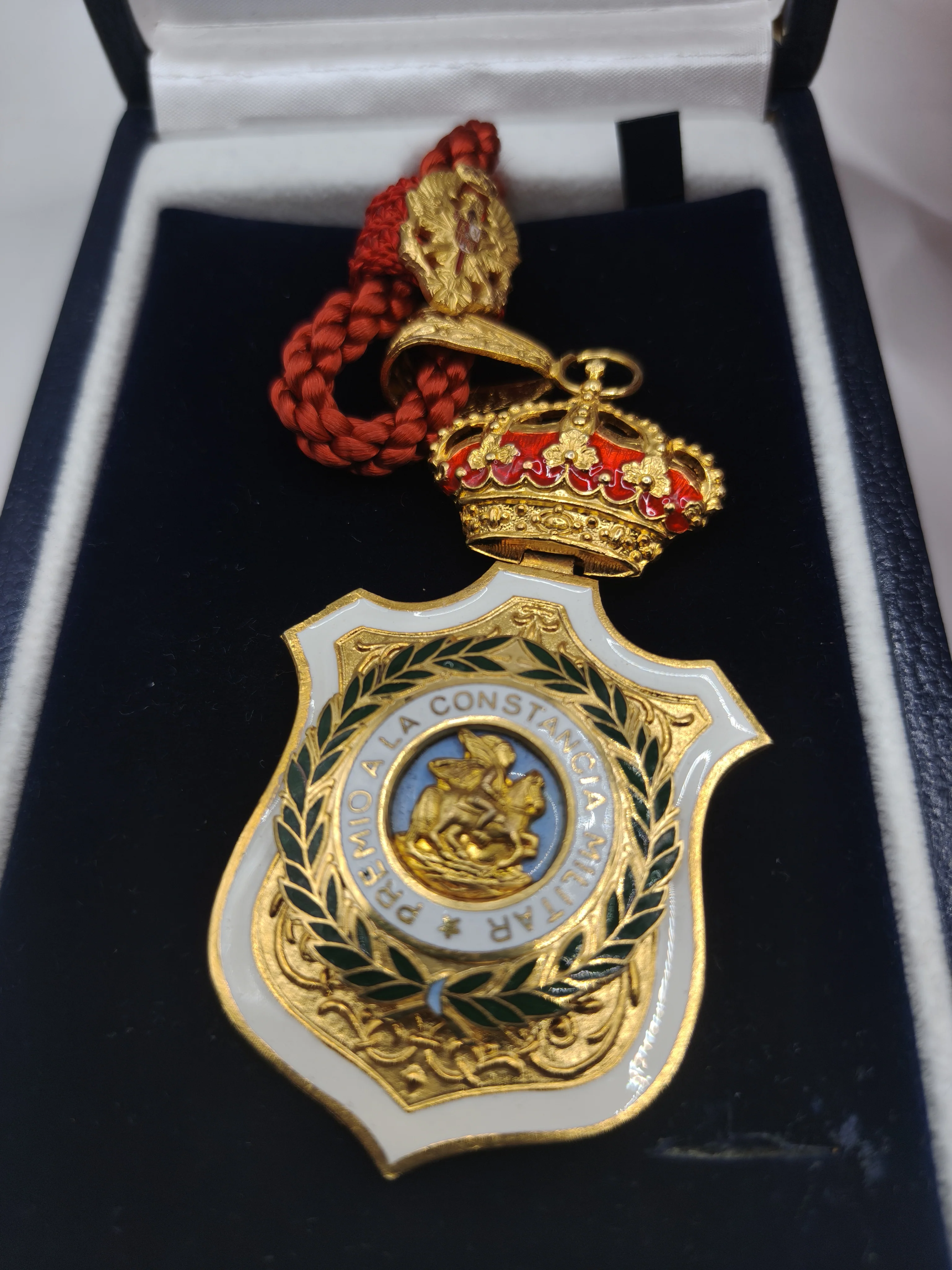Medal order of San Hermenegildo, Knight of the order. Number 2. Spain.