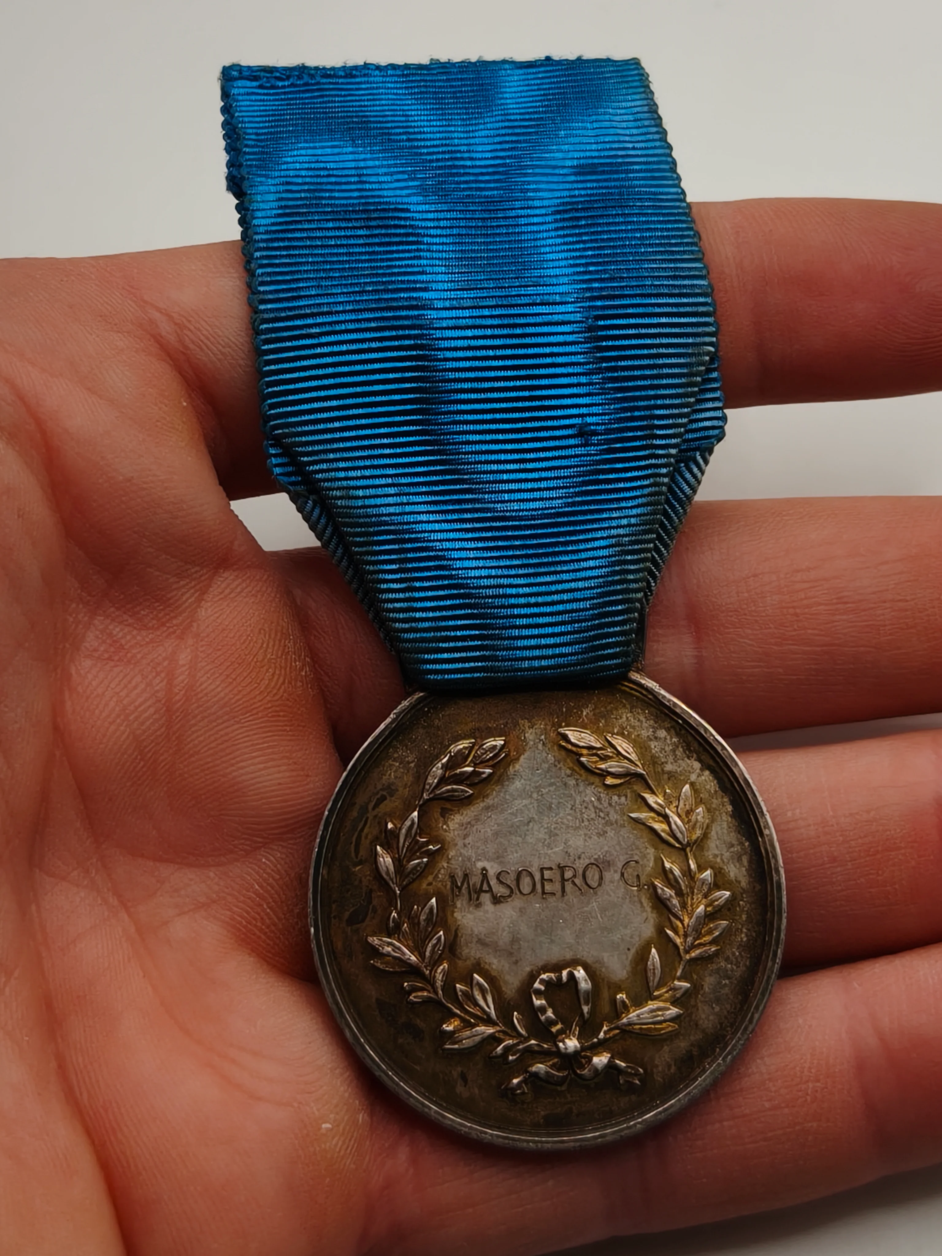 Medalla al valor italiana . Aviaci��n IIWW. Nombre reverso
