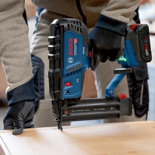 Bosch Professional 18V System Chiod. legno GNH 18V 50 M (modalità azion. sing./ripetizione, idonea per chiodi: 16 54 mm, 18 ga (1,2 mm) e angolo di inclinazione di 0°, senza batterie e caricabatteria) : Amazon.it: Fai da te