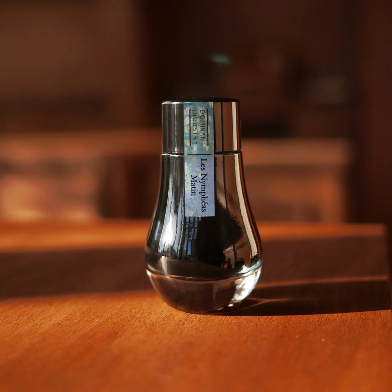 Dominant Industry Les Nymph��as : Matin - Pearl Series Ink Bottle