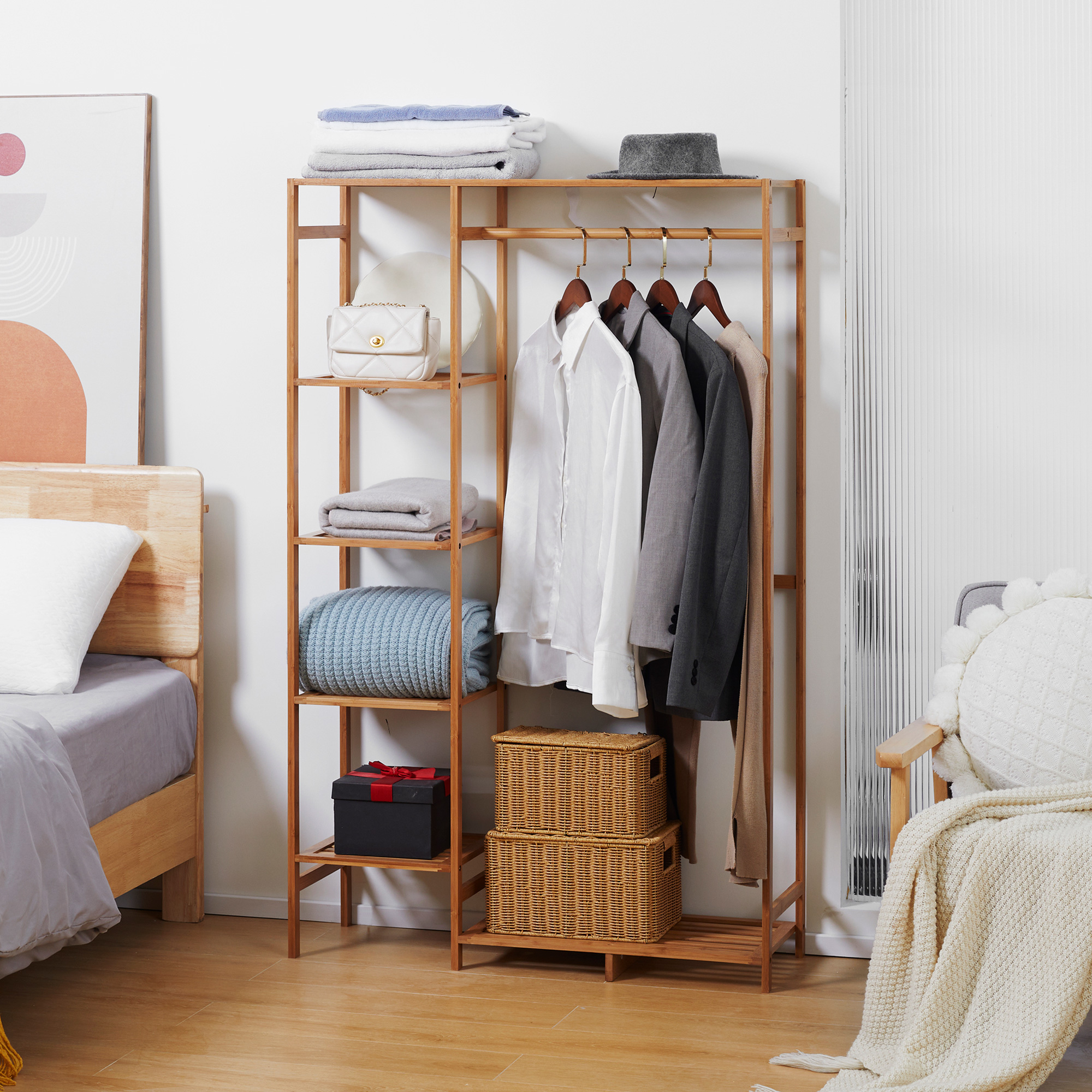 HOMCOM Kleiderständer Garderobenständer mit Kleiderstange, Schuhablag, Regal, Garderobe aus Bambus Naturholz