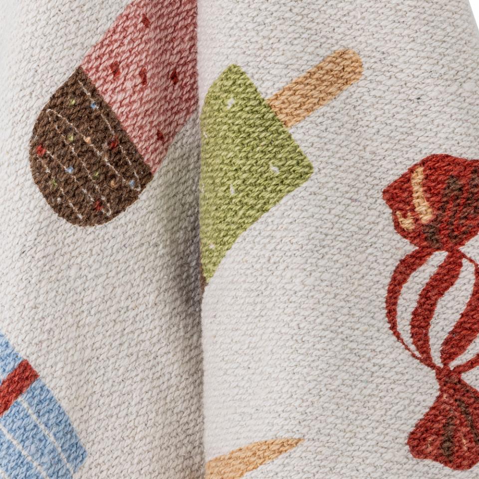 Bloomingville Sweets Throw