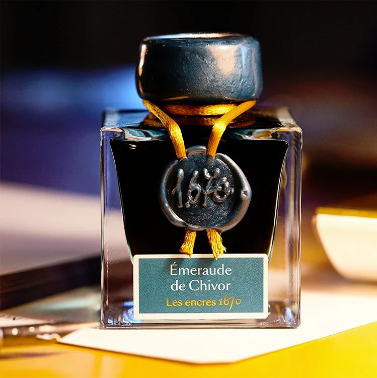 J. Herbin 1670 Ink with Gold Shimmer - Emeraude de Chivor Ink (Emerald of Chivor)