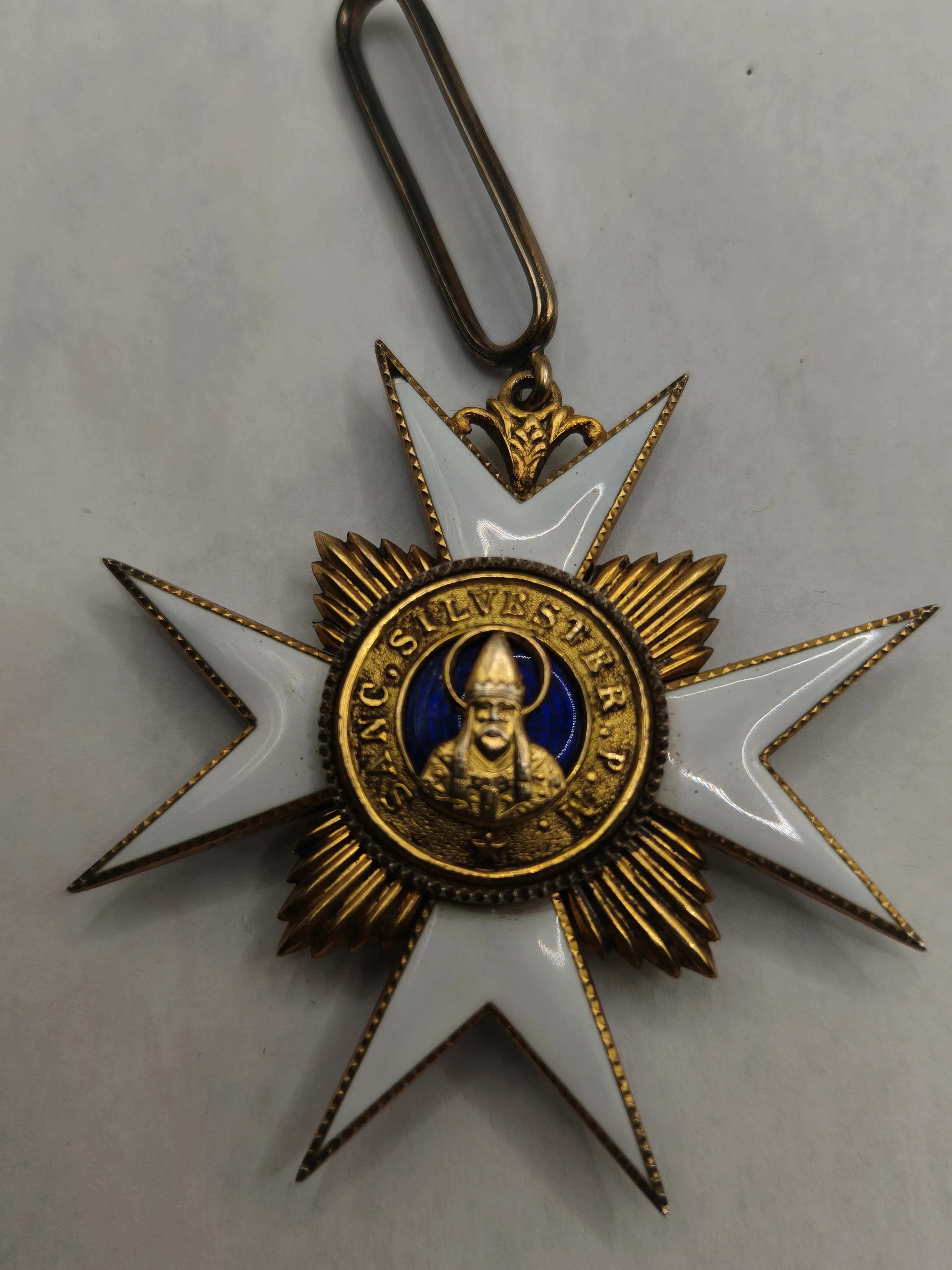 Medalla encomendador Orden San Silvestre. Italia.