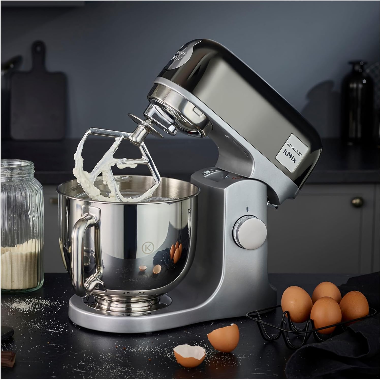 Kenwood kMix KMX750RD Küchenmaschine, 5 l Edelstahl Schüssel, Safe-Use-Sicherheitssystem, Metallgehuse, 1000 Watt, inkl. 3-Teiligem Patisserie-Set und Spritzschutz, Rot